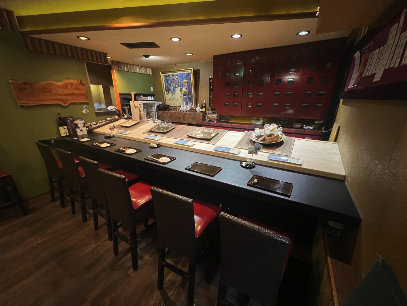 三軒茶屋駅徒歩9分　世田谷通り沿いの鮨屋居抜き物件！